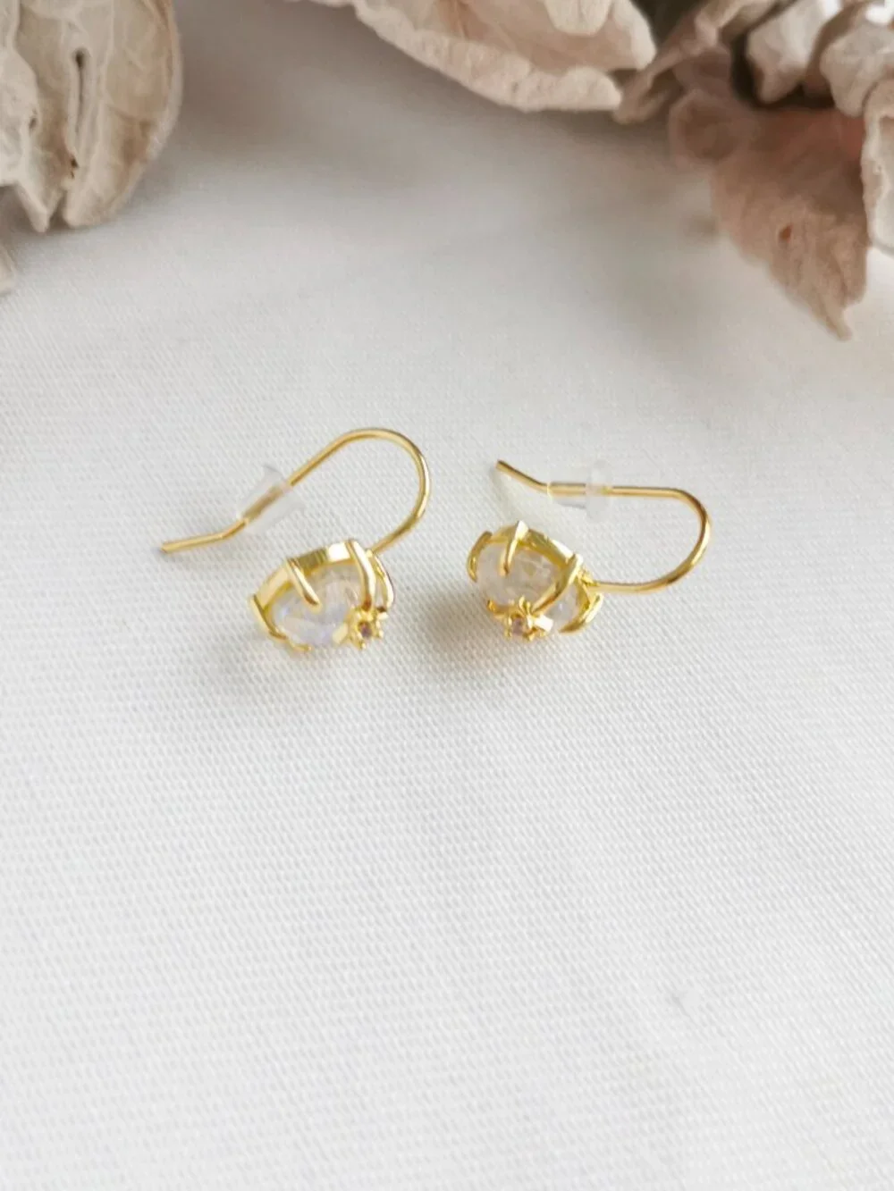 Alicia Bonnie Gem Star Gold Dichroic Glass Earrings NEW Perfect condition